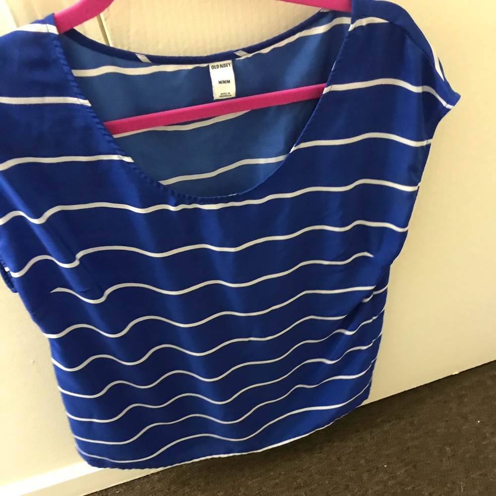 Old navy shirt